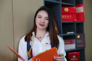 开云下注（中国）官网
集团总裁陈文舒荣任粤港澳大湾区经济文化促进会副会长